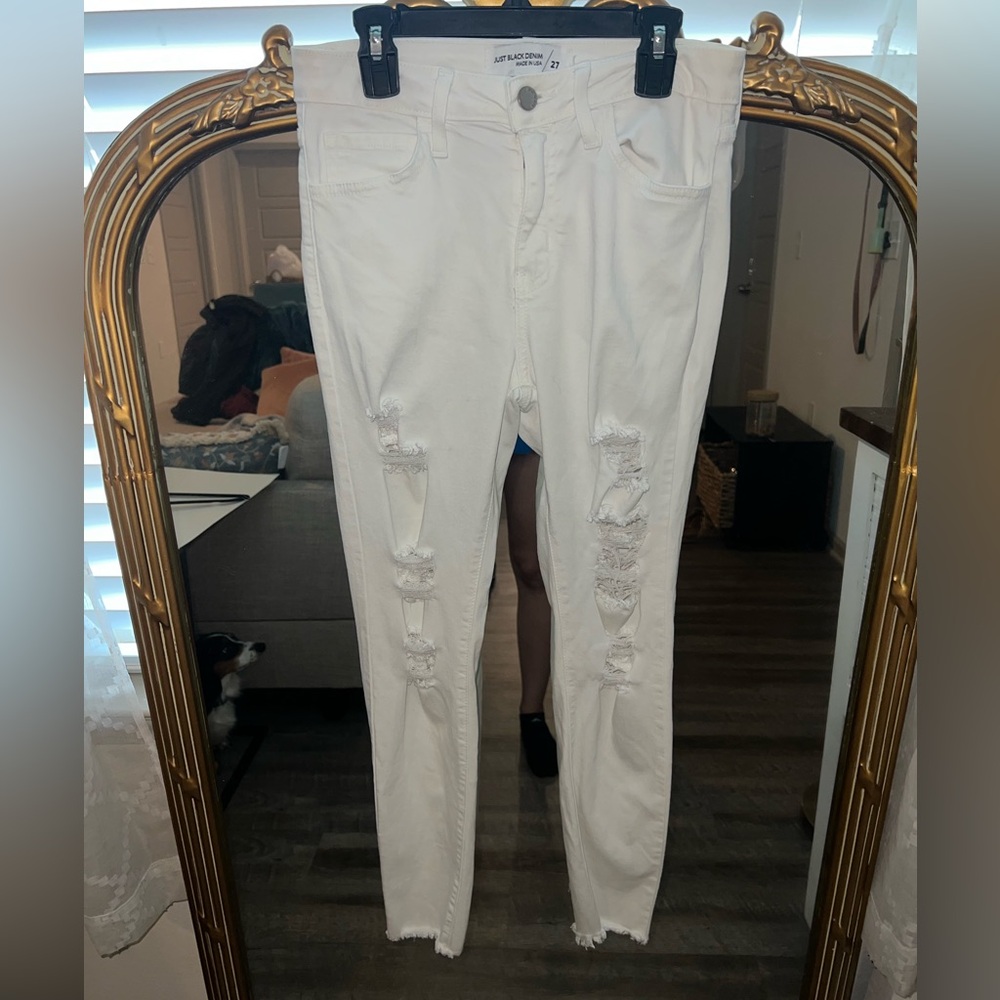Just Black Denim White jeans size 27